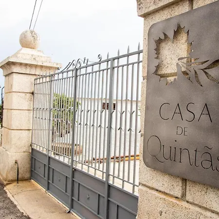 Casa De *
